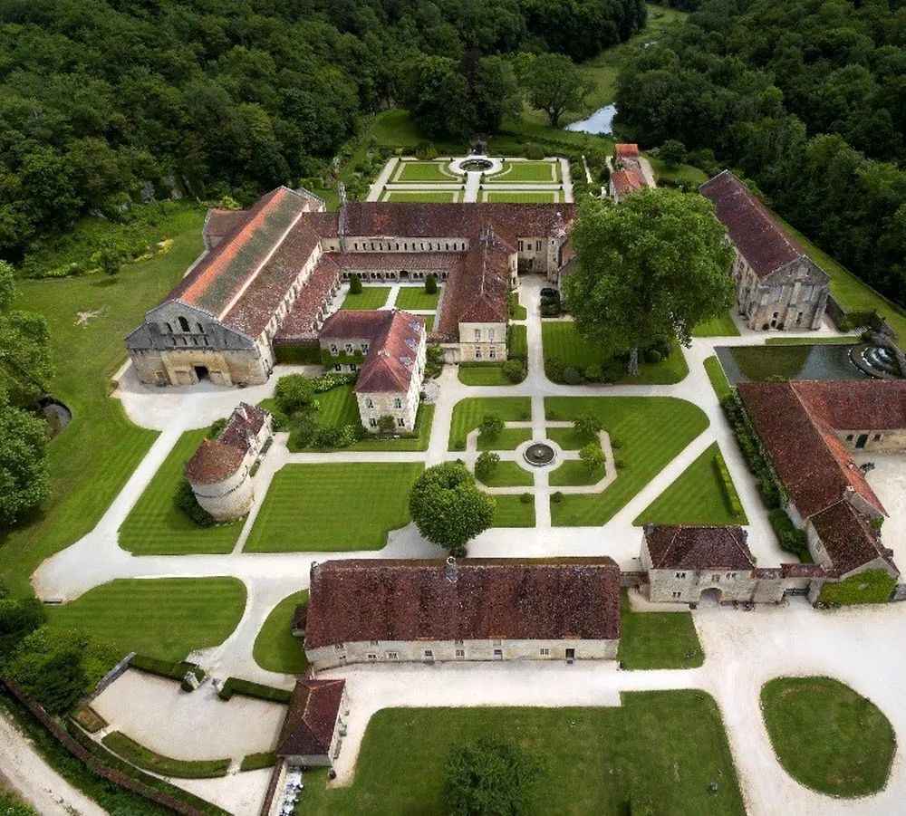 Abbey: A 12th-Century Cistercian Testament to Spiritual Austerity